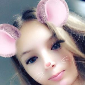 Meet your Posher, Megan